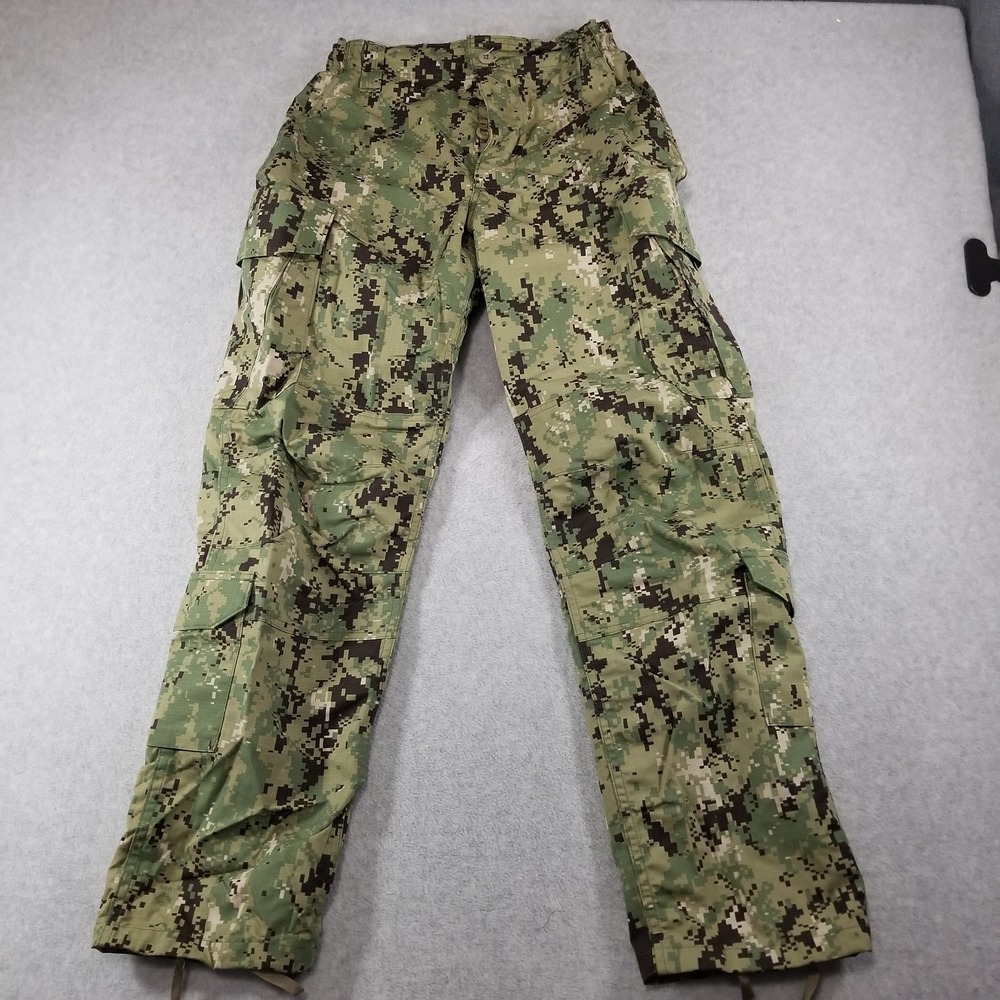 US Navy NWU Type III Men's Cargo Pants Camouflage Green AOR2 Size Small Regular
